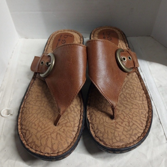 b.o.c. Women's casual Brown Slide Sandals size 7 - Picture 2 of 11